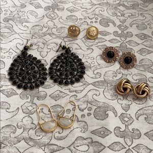 Lot of five gold earring sets